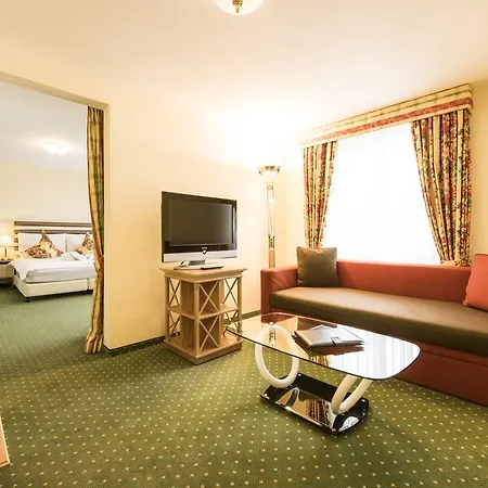 Posthotel Otel Arosa